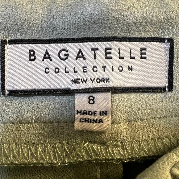 Bagatelle Light Sage Green Faux Suede Wide Leg Cropped Pants Size 8 - Picture 3 of 8